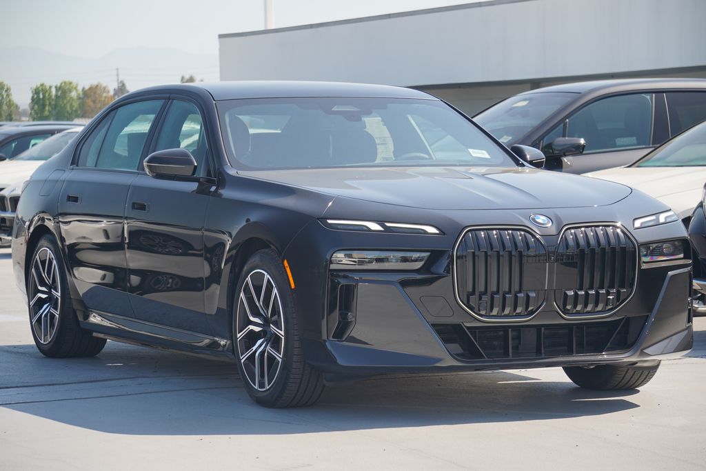 New 2025 Black Sapphire Metallic BMW xDrive60 image 3
