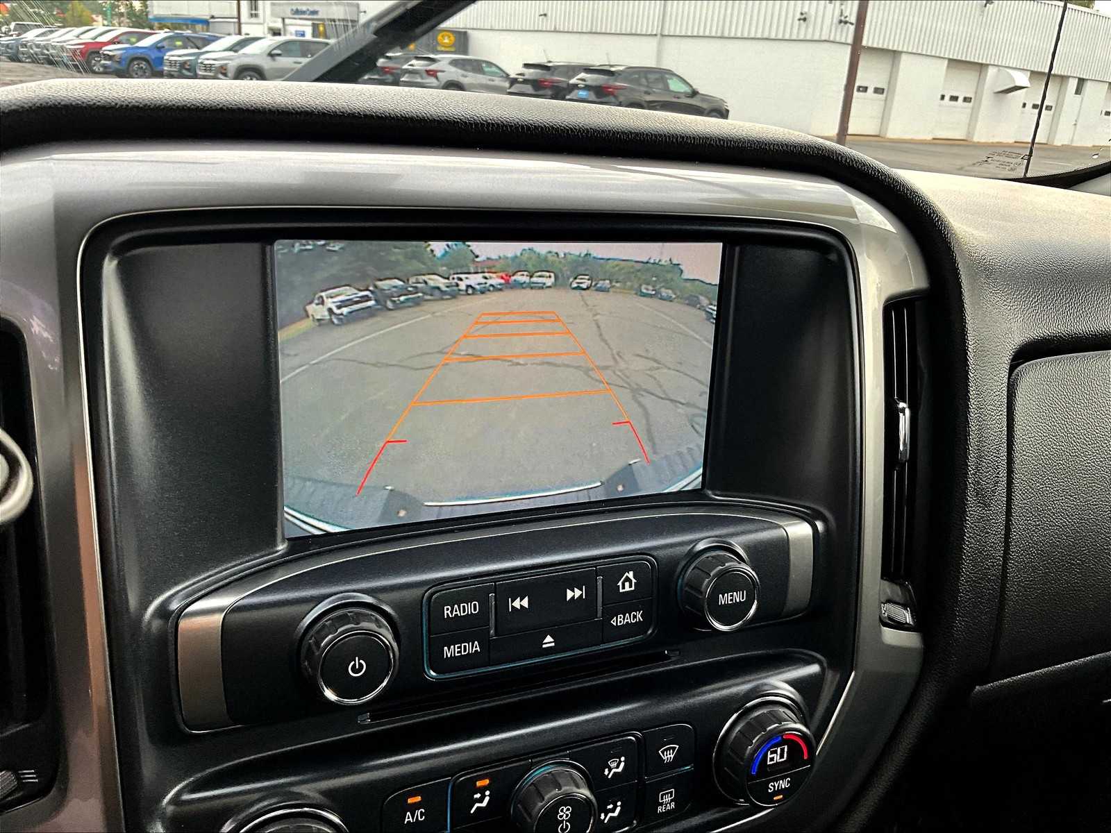 2016 Chevrolet Silverado 1500 LT photo 18