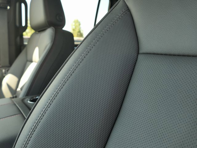 2026 Chevrolet Suburban RST photo 12