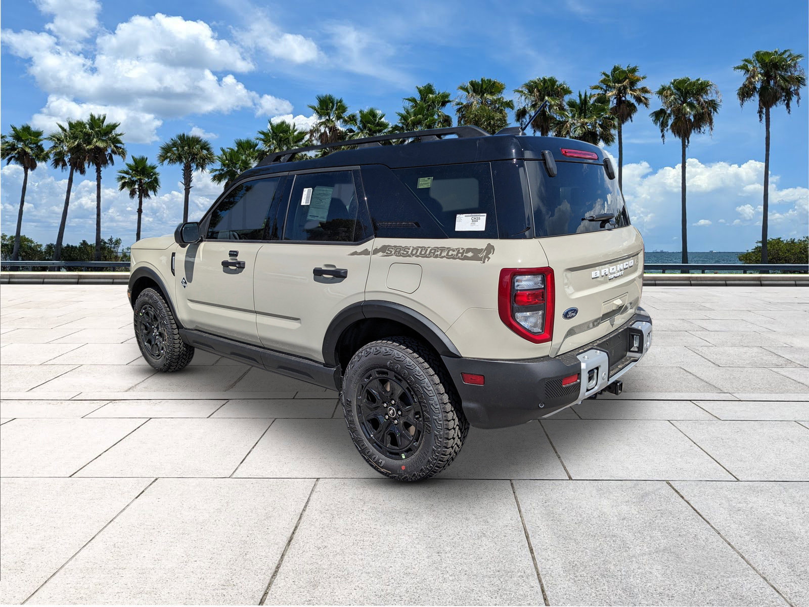 2025 Ford Bronco Sport Outer Banks photo 4