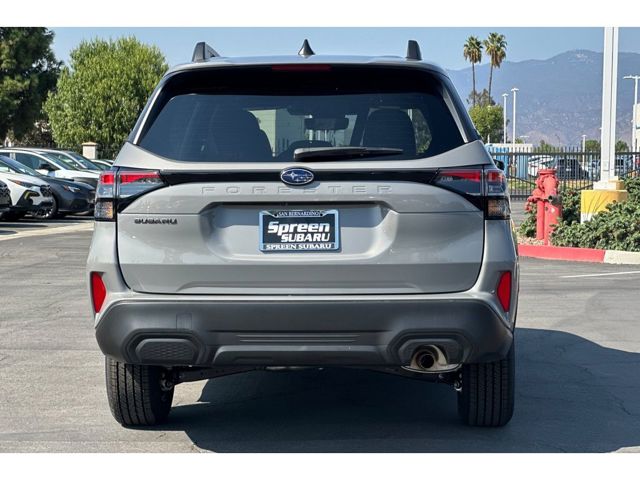2025 Subaru Forester Premium photo 4