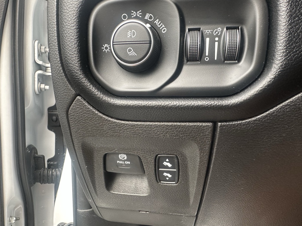 2019 Ram 1500 Big Horn Lone Star photo 5