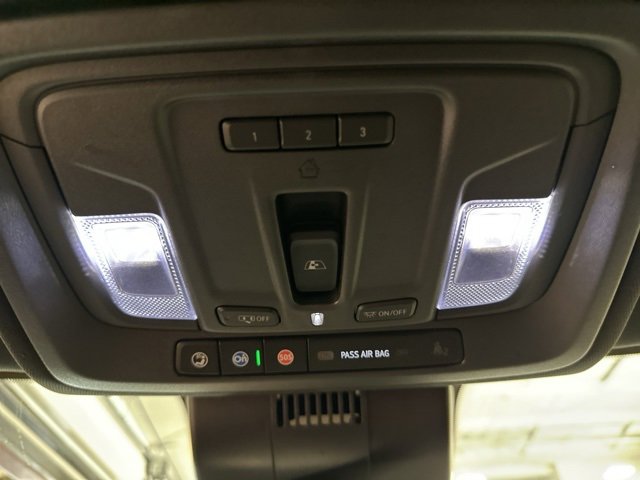2022 Chevrolet Silverado 1500 High Country photo 29