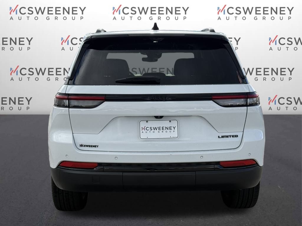 2023 Jeep Grand Cherokee Limited photo 2