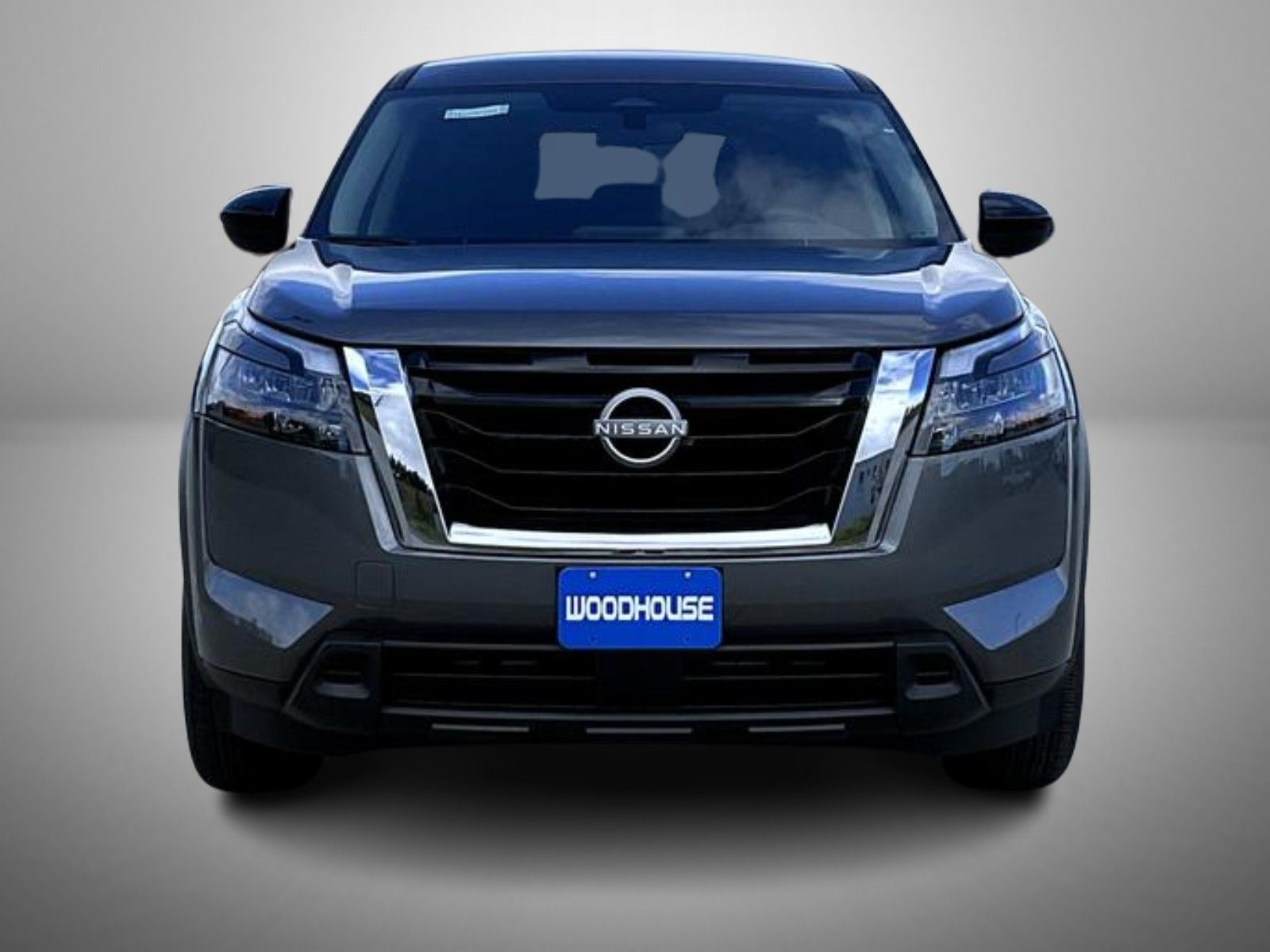 2025 Nissan Pathfinder S photo 2