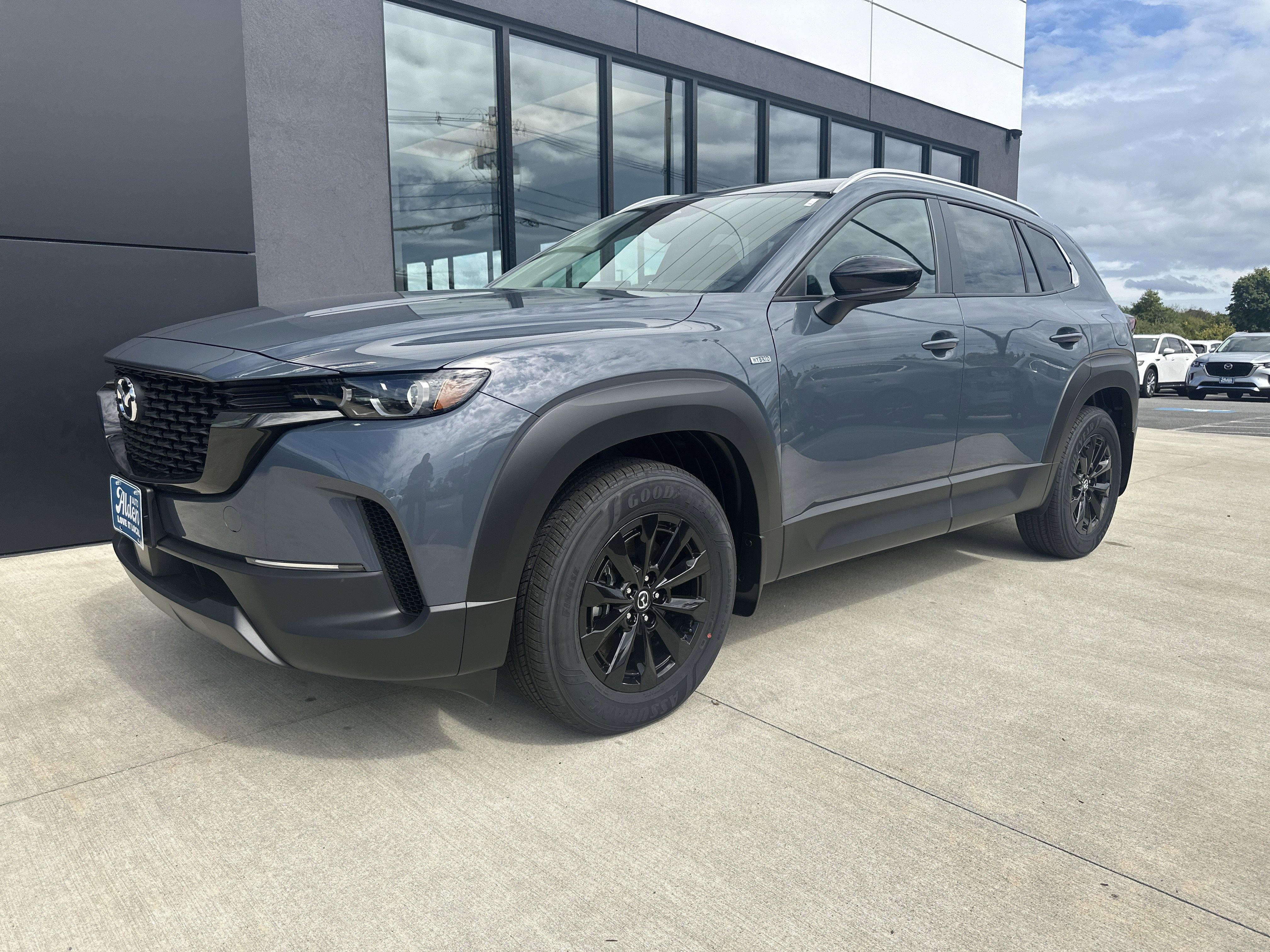 2025 Mazda CX-50 Preferred's photo
