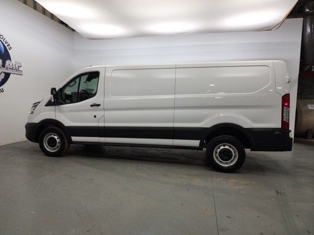 2024 Ford Transit Cargo Van photo 3