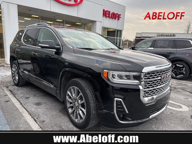 2023 GMC Acadia Denali's photo