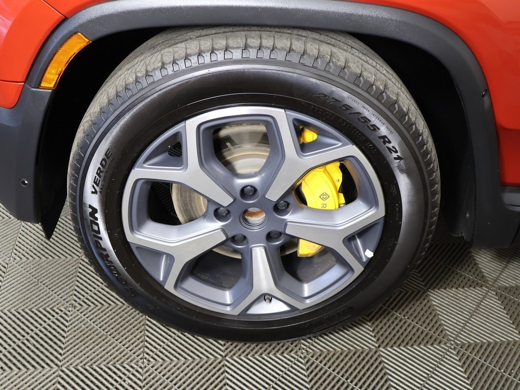 2022 Rivian R1T Adventure photo 13