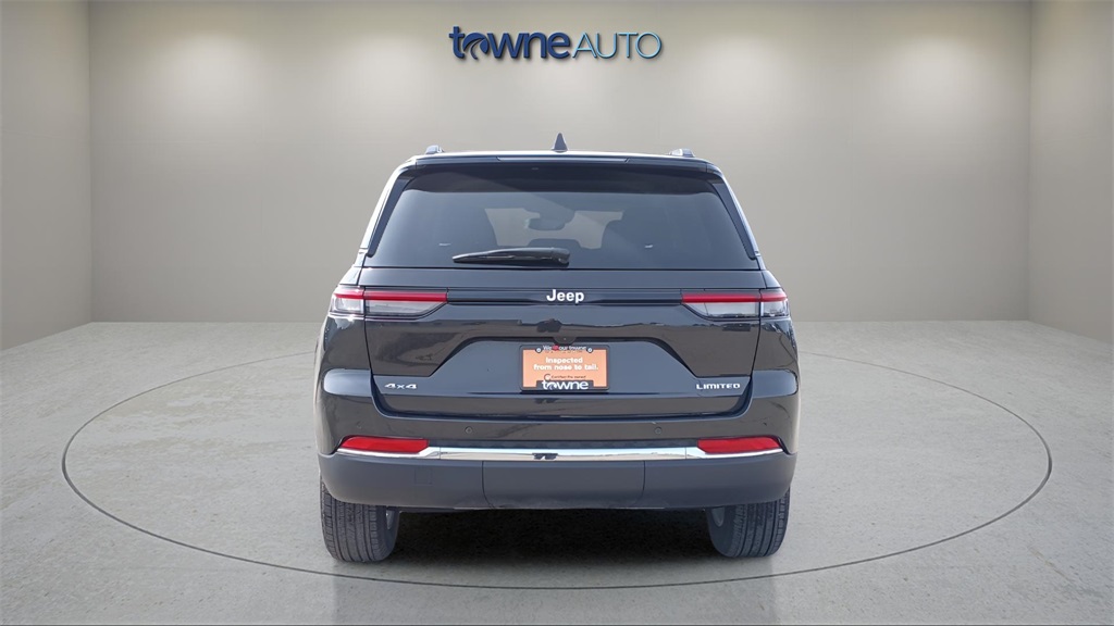 2023 Jeep Grand Cherokee Limited photo 4