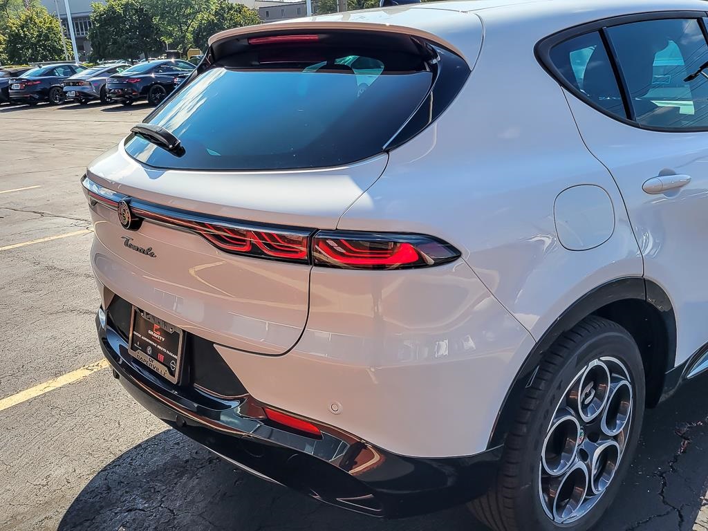 2024 Alfa Romeo Tonale Ti photo 5