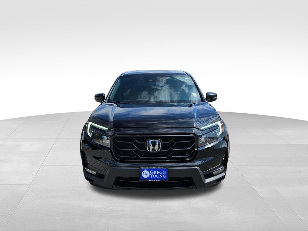 2023 Honda Ridgeline Black Edition photo 2