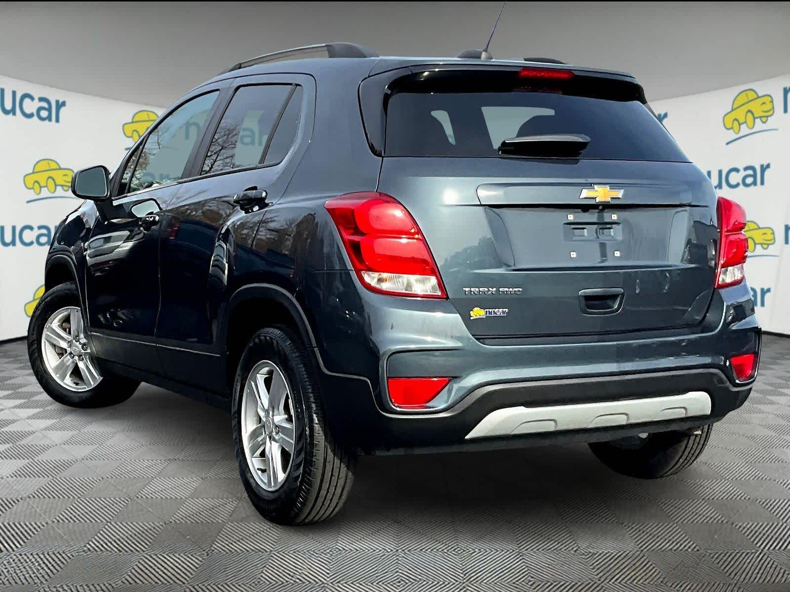 2022 Chevrolet Trax LT photo 4