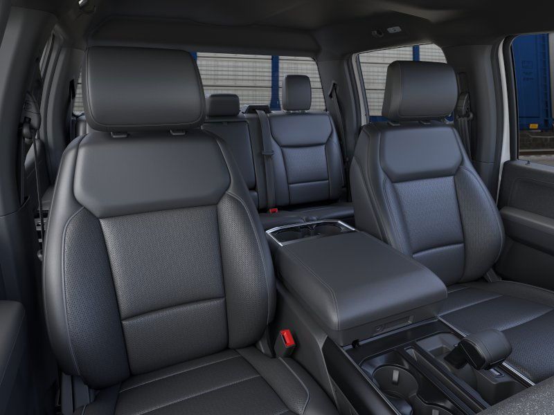 2025 Ford F-150 Lariat photo 8