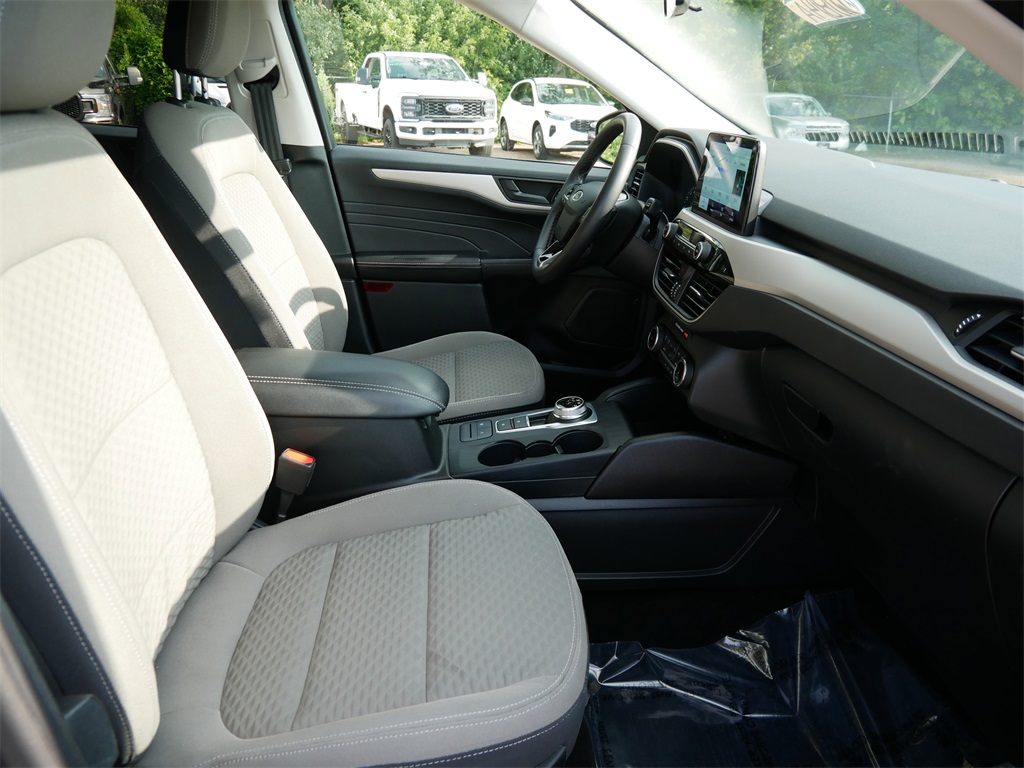 2022 Ford Escape SE photo 8