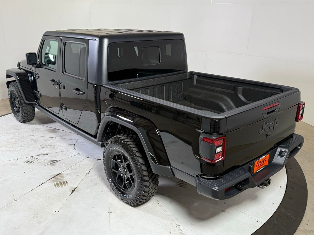 2025 Jeep Gladiator Willys photo 4