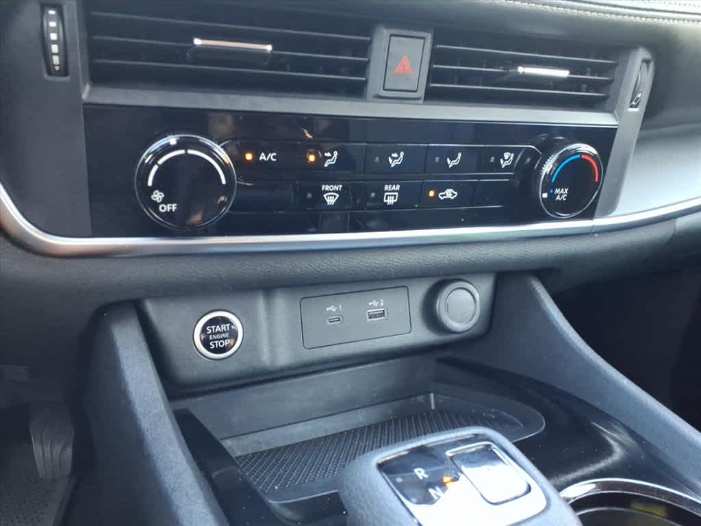 2021 Nissan Rogue S photo 16