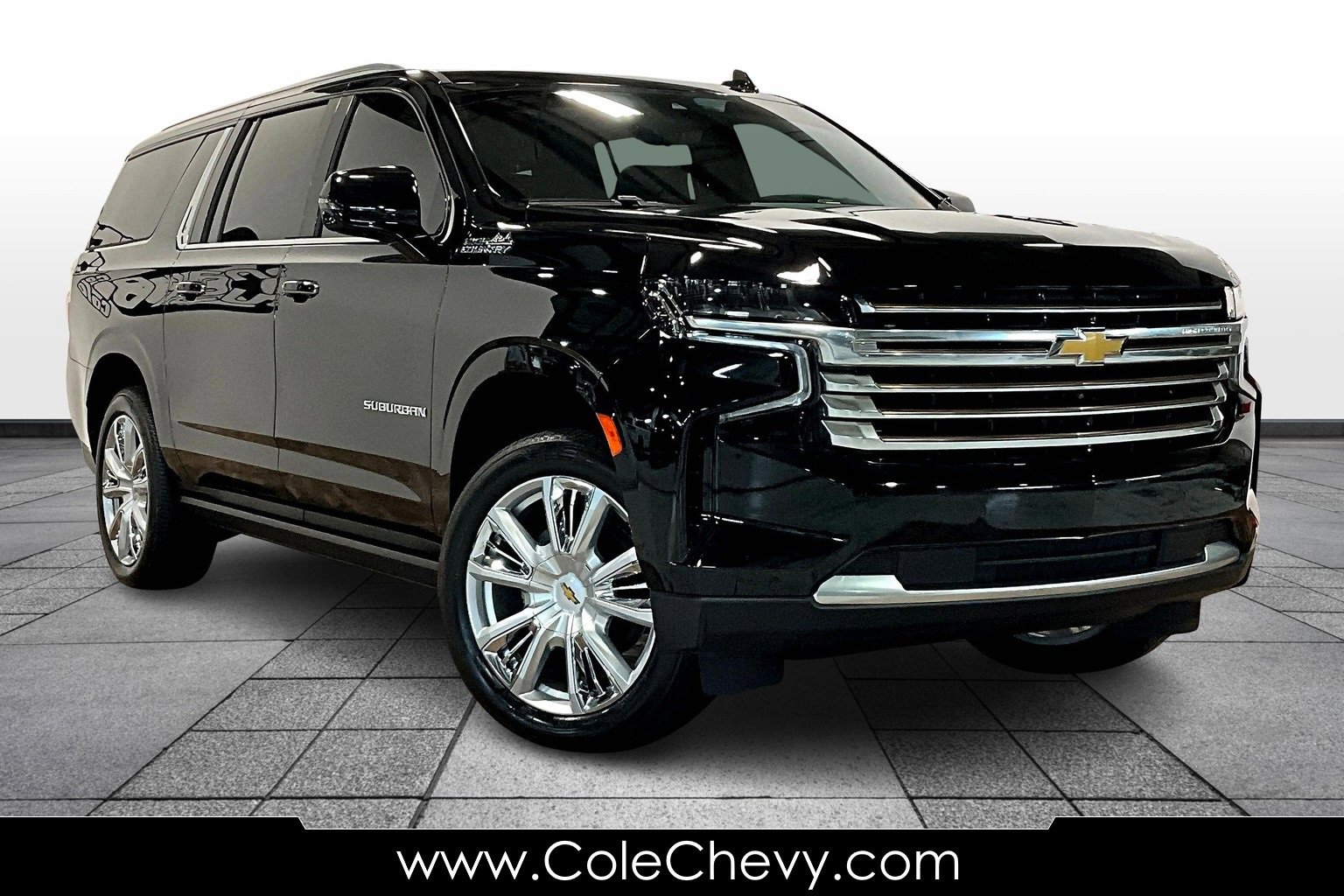2024 Chevrolet Suburban High Country's photo