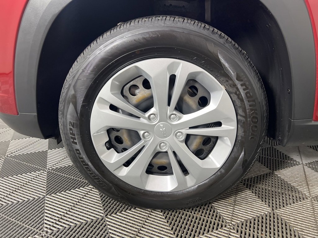 2024 Chevrolet Trax LS photo 9