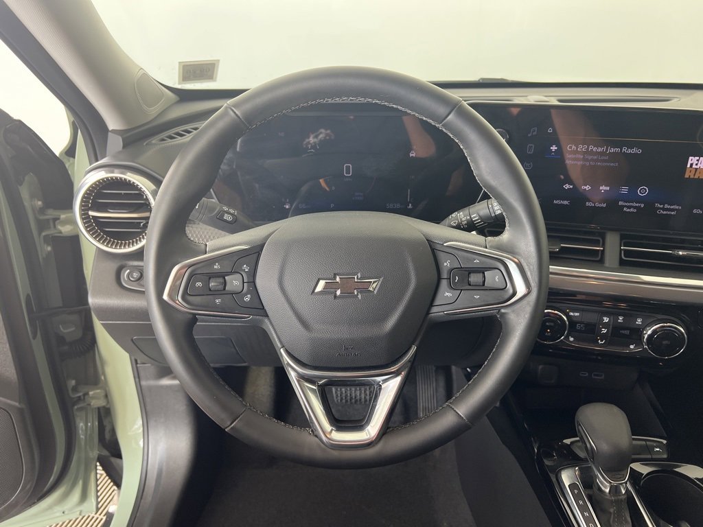 2025 Chevrolet Trax ACTIV photo 6