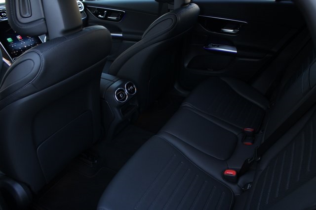 2025 Mercedes Benz GLC 300 4MATIC photo 28