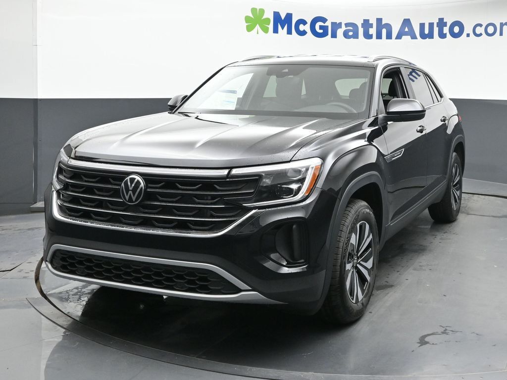2025 Volkswagen Atlas Cross Sport SE photo 3