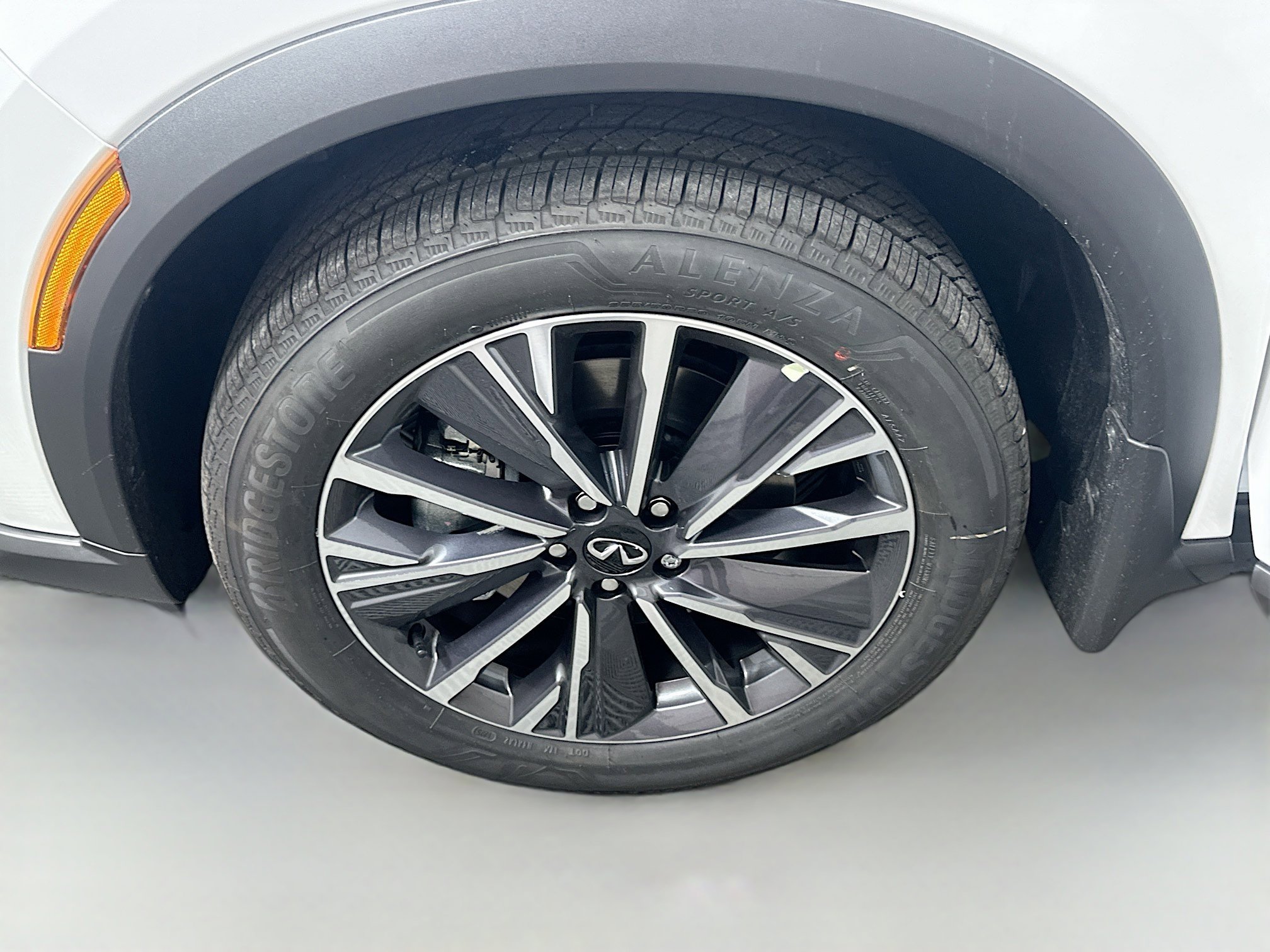 2026 Infiniti QX60 Luxe photo 24