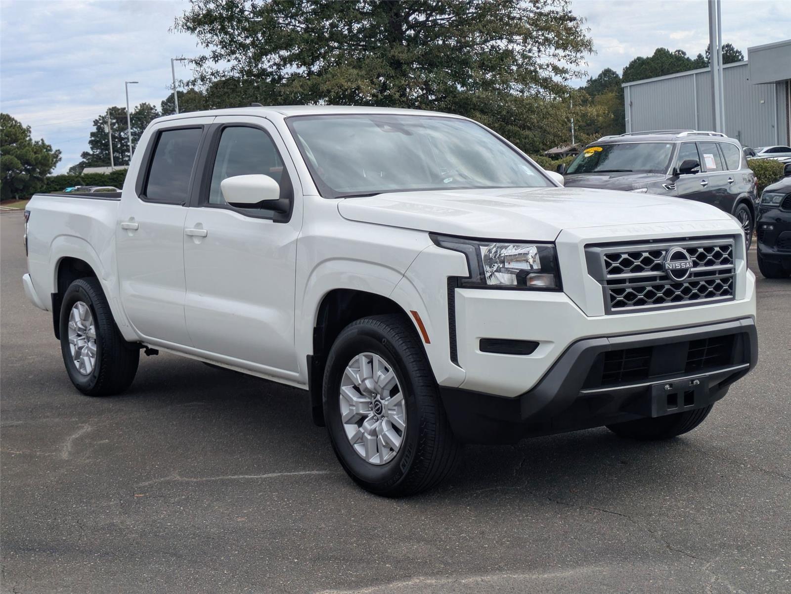 2022 Nissan Frontier SV photo 3