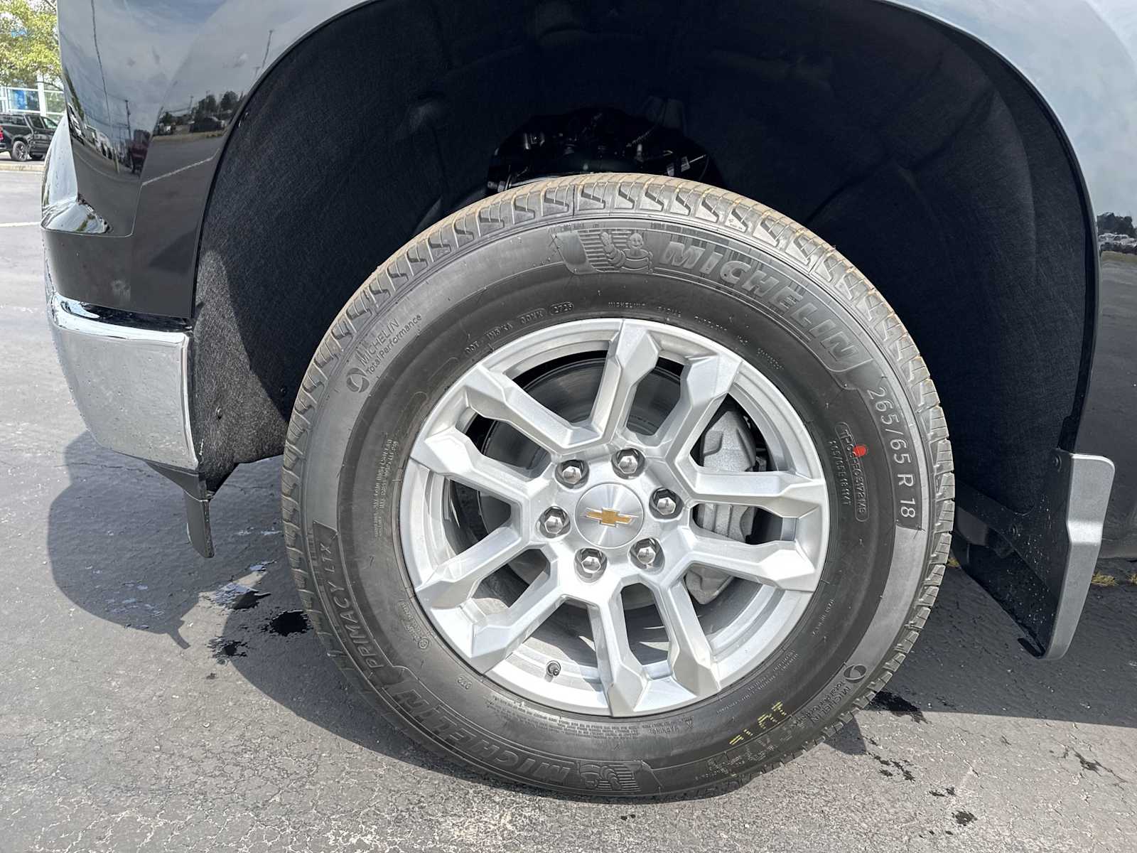 2026 Chevrolet Silverado 1500 LT photo 9