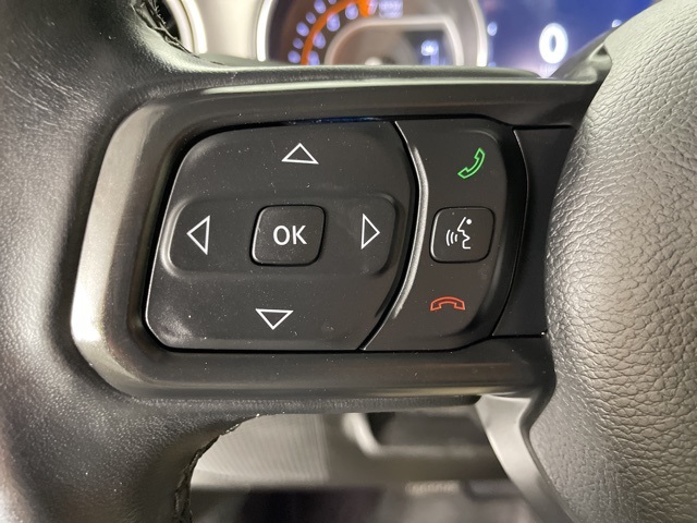 2021 Jeep Gladiator Sport photo 21