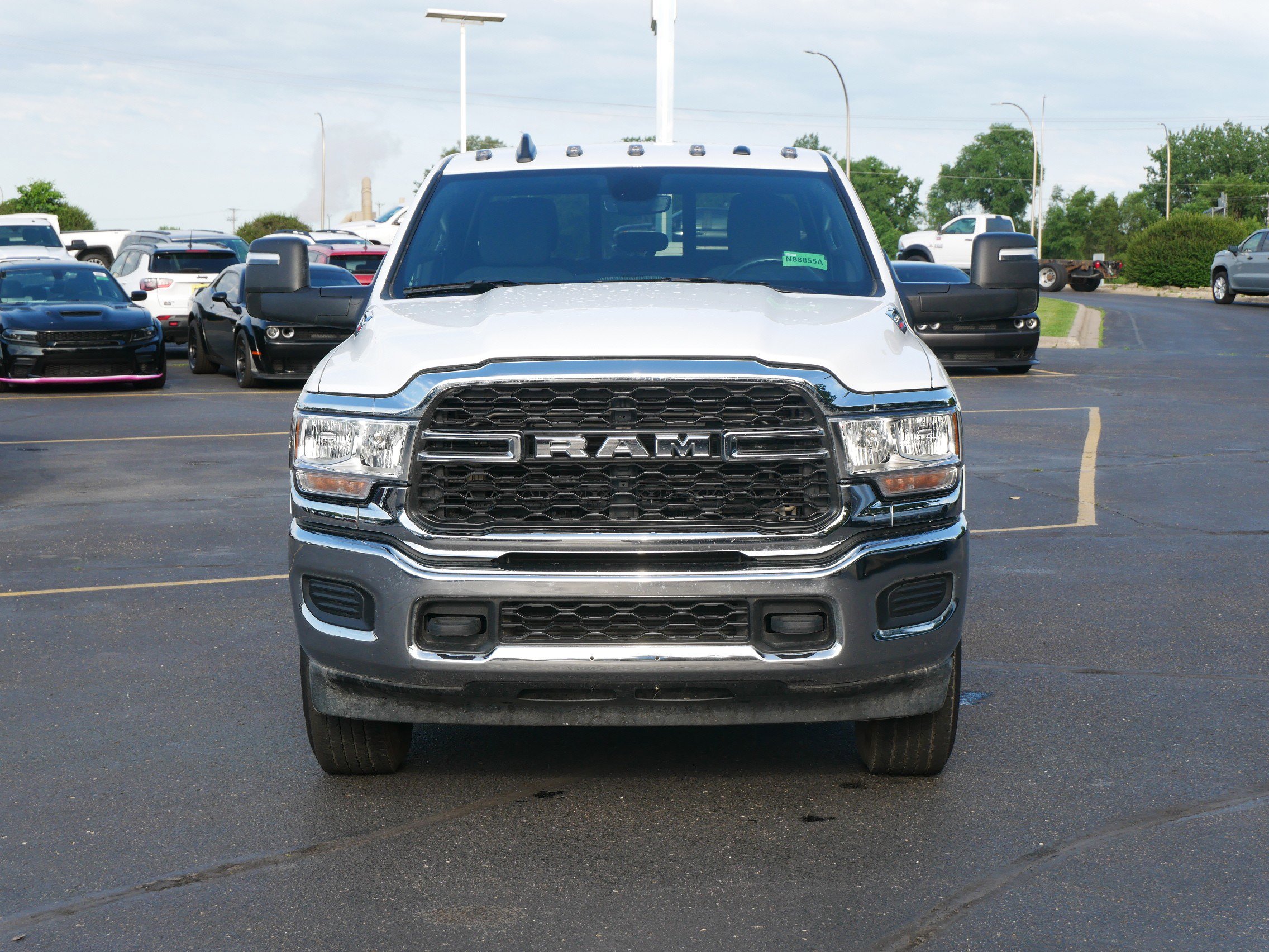 2024 Ram 3500 Tradesman photo 2