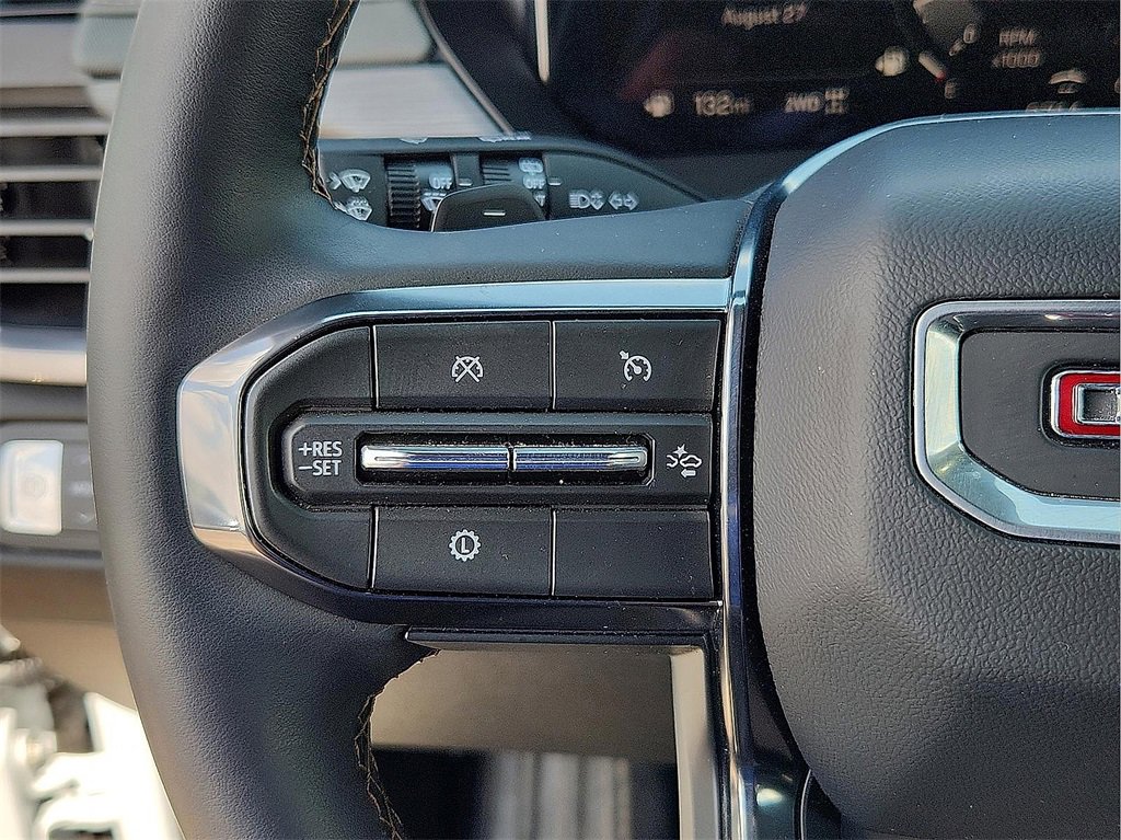 2025 Gmc Acadia AT4 photo 18