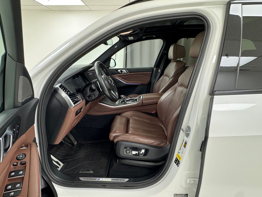2020 Bmw X5 M50i photo 11