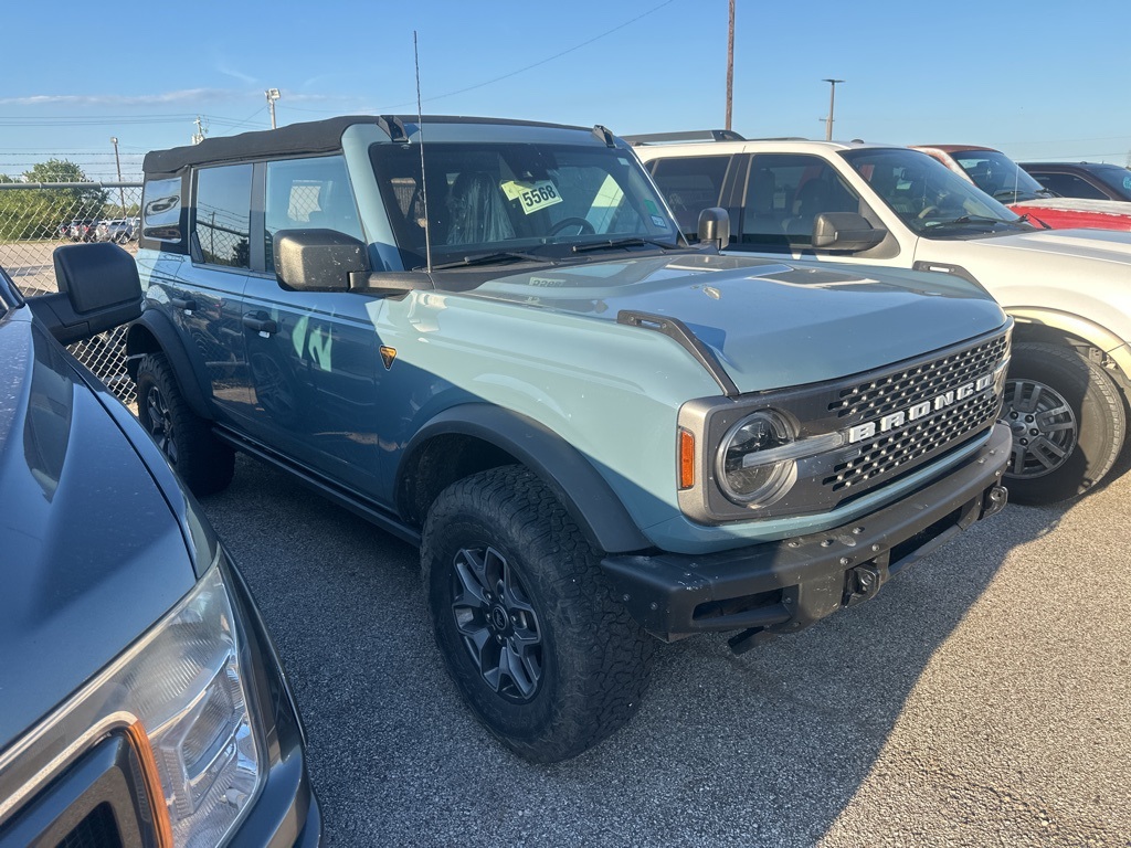 2022 Ford Bronco 4-Door Badlands's photo