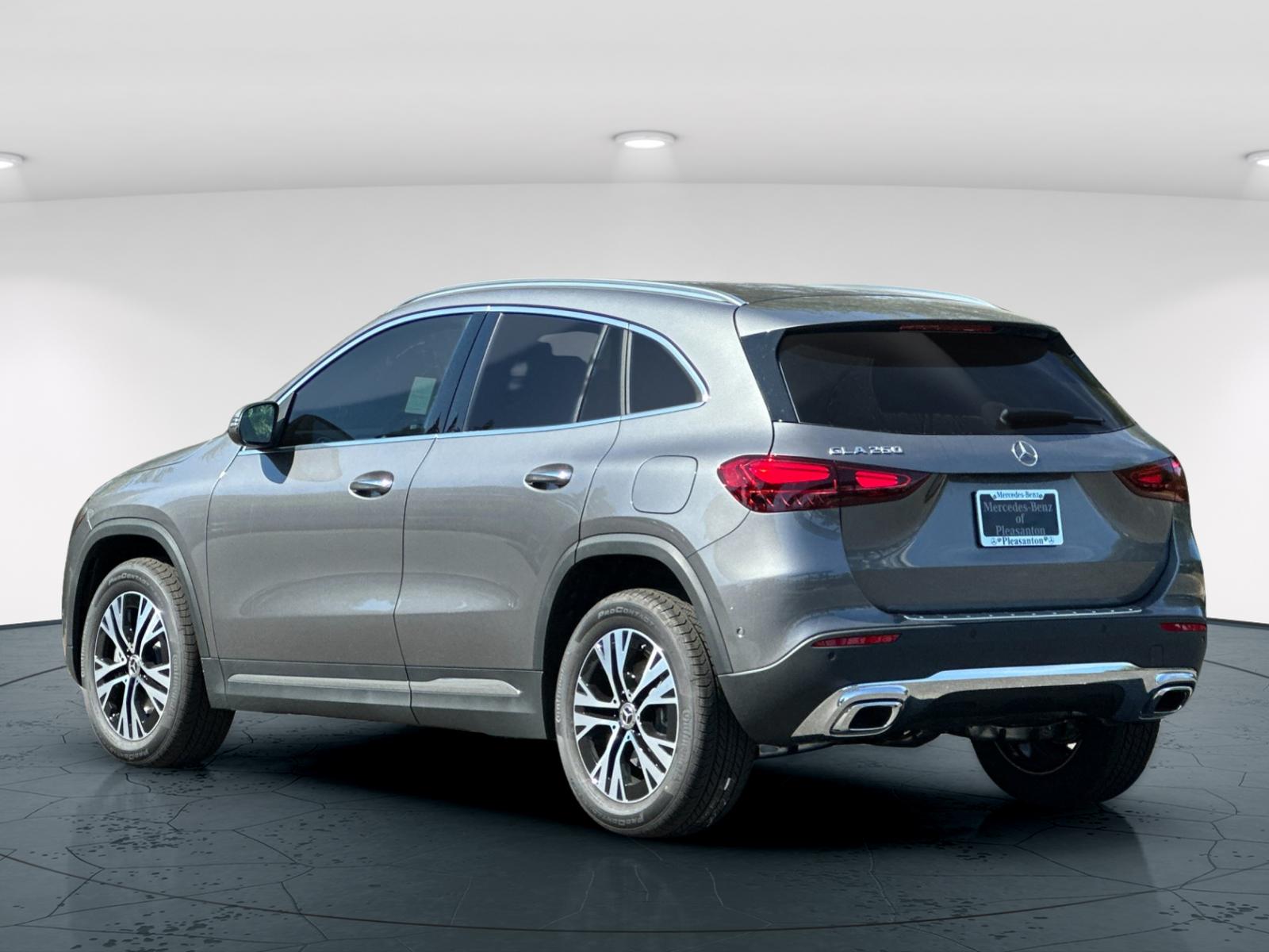 2026 Mercedes Benz GLA 250 photo 4