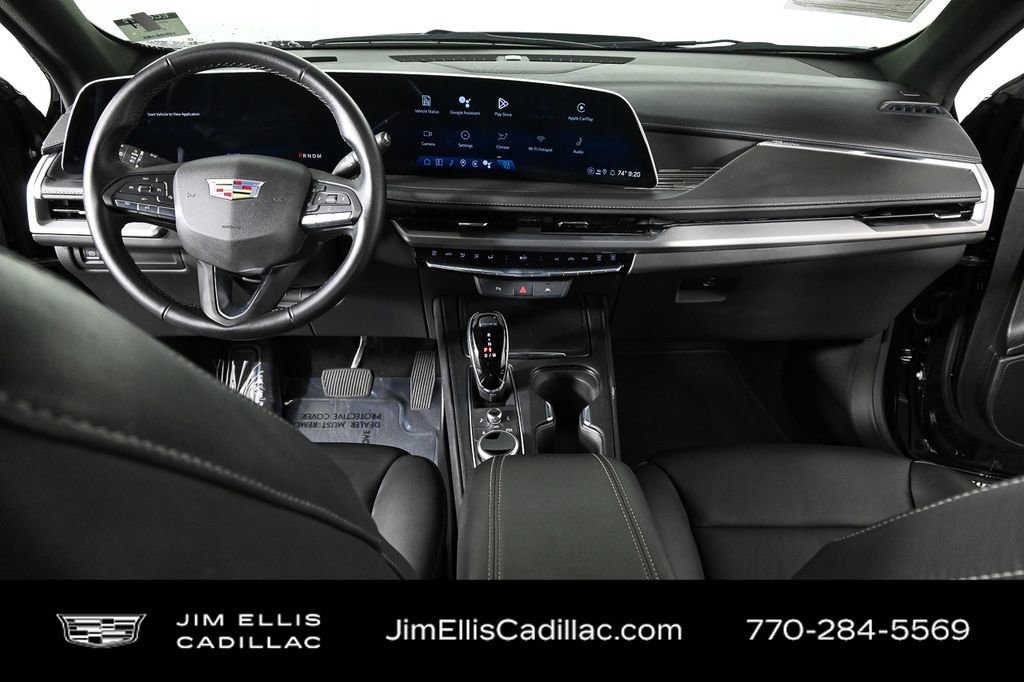 2025 Cadillac XT4 Premium Luxury photo 16