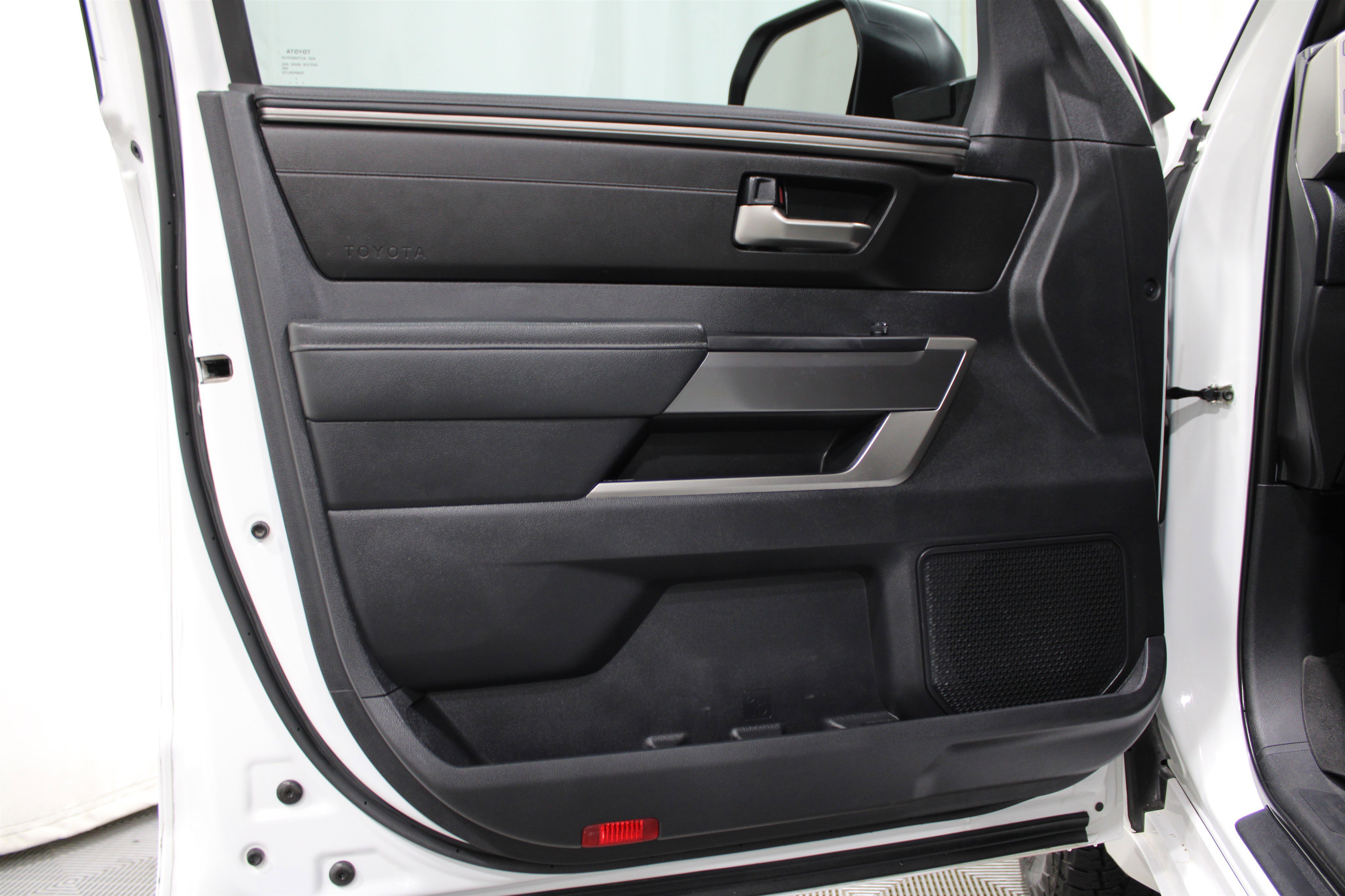 2022 Toyota Tundra SR5 photo 4