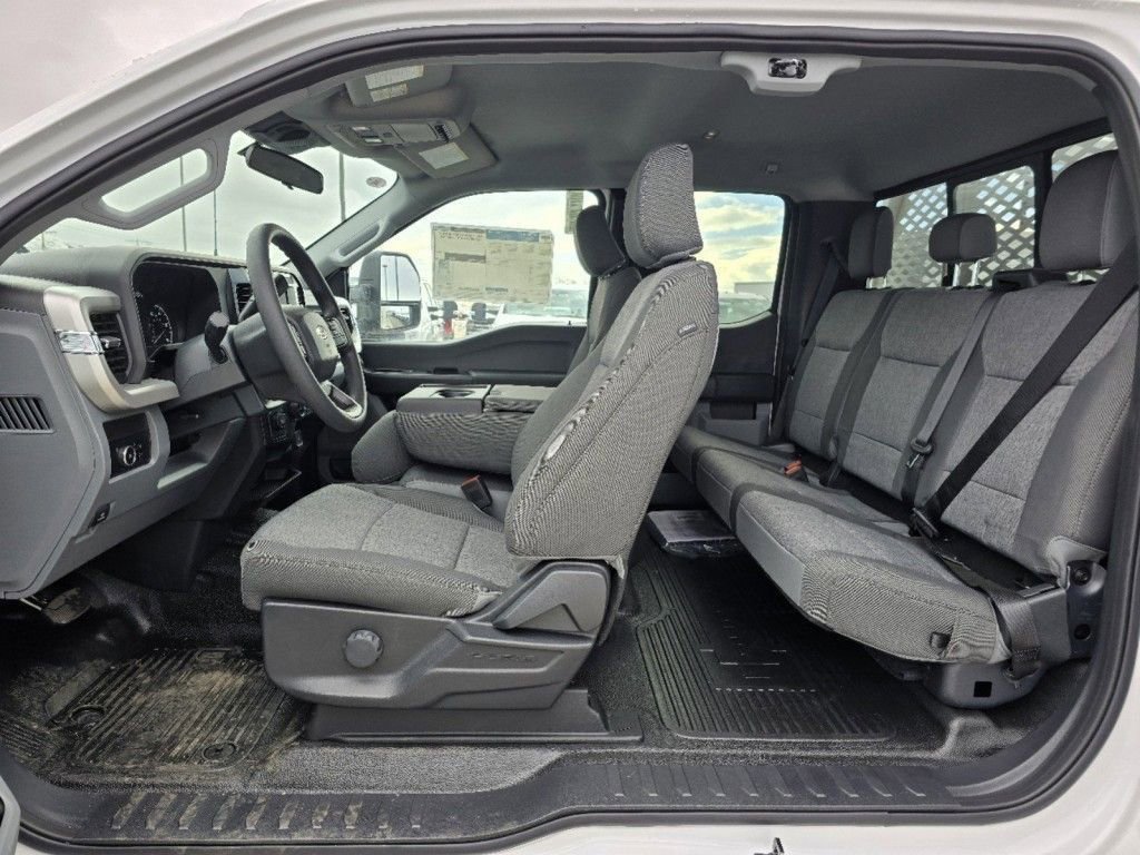 2024 Ford F-450 XL photo 23