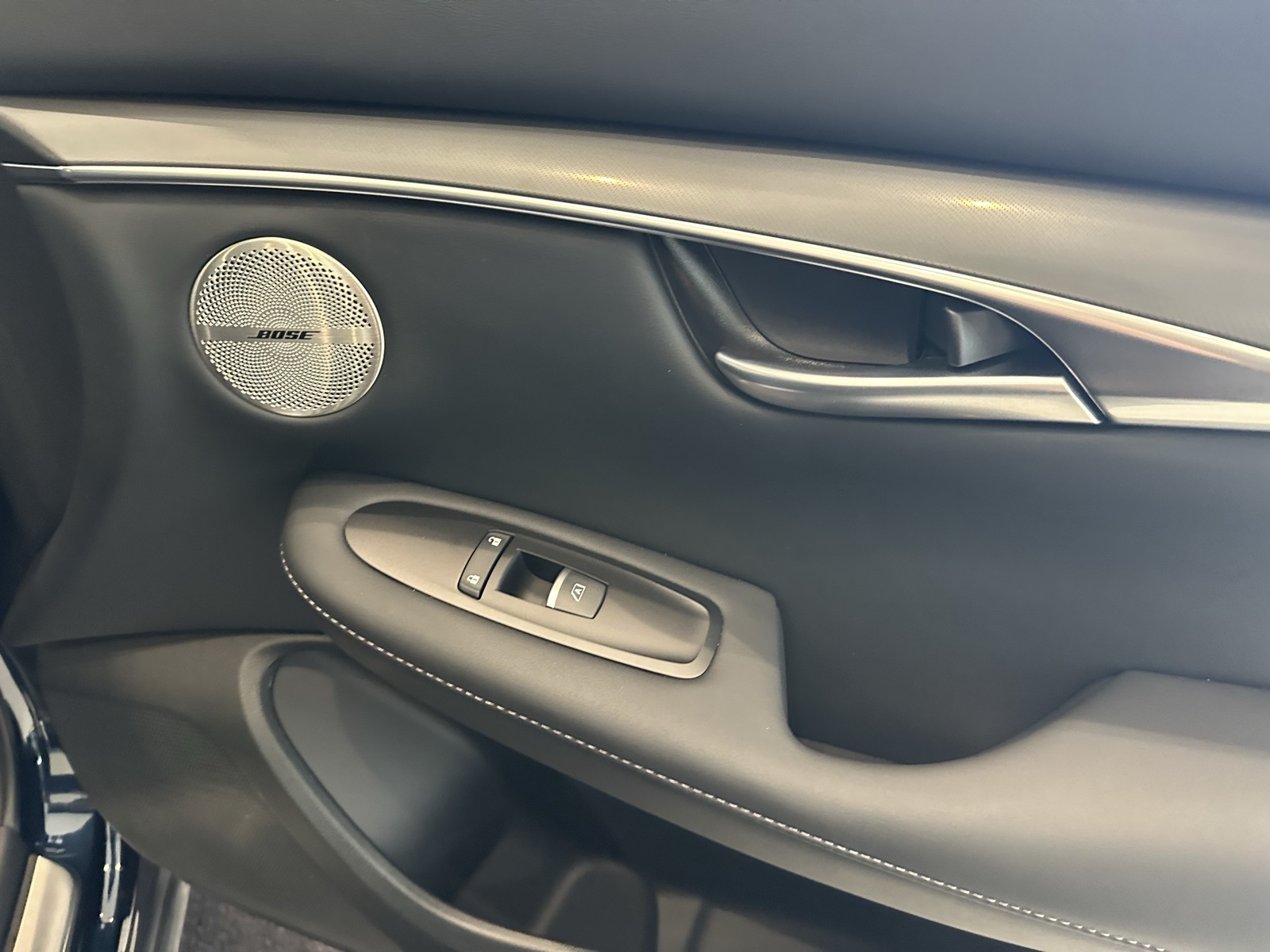 2025 Infiniti QX50 Luxe AWD photo 37