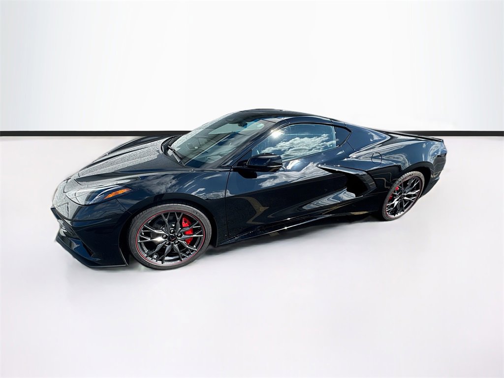 2024 Chevrolet Corvette Stingray 2LT photo 3