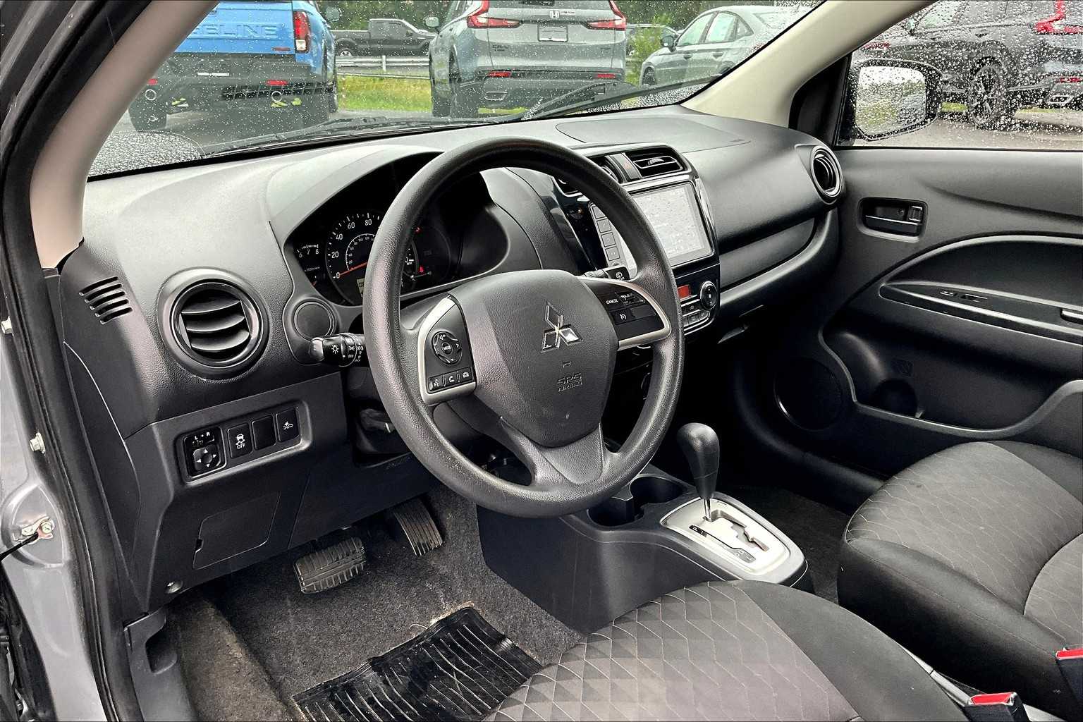 2022 Mitsubishi Mirage ES photo 16