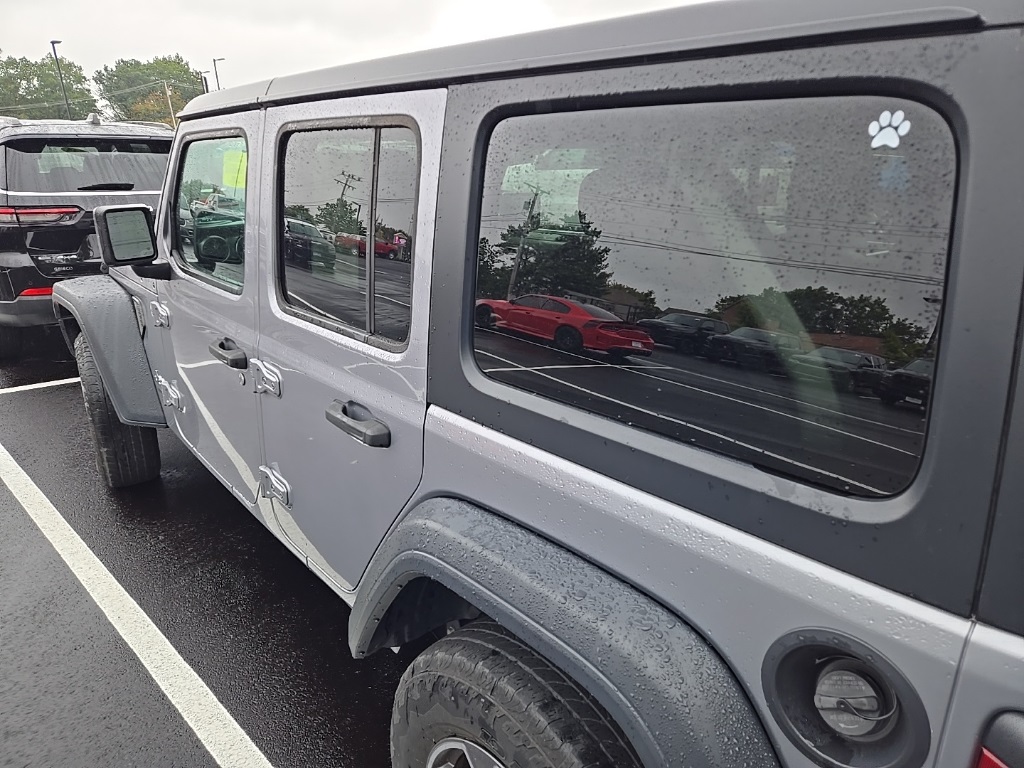 2018 Jeep Wrangler Unlimited Sport S photo 7