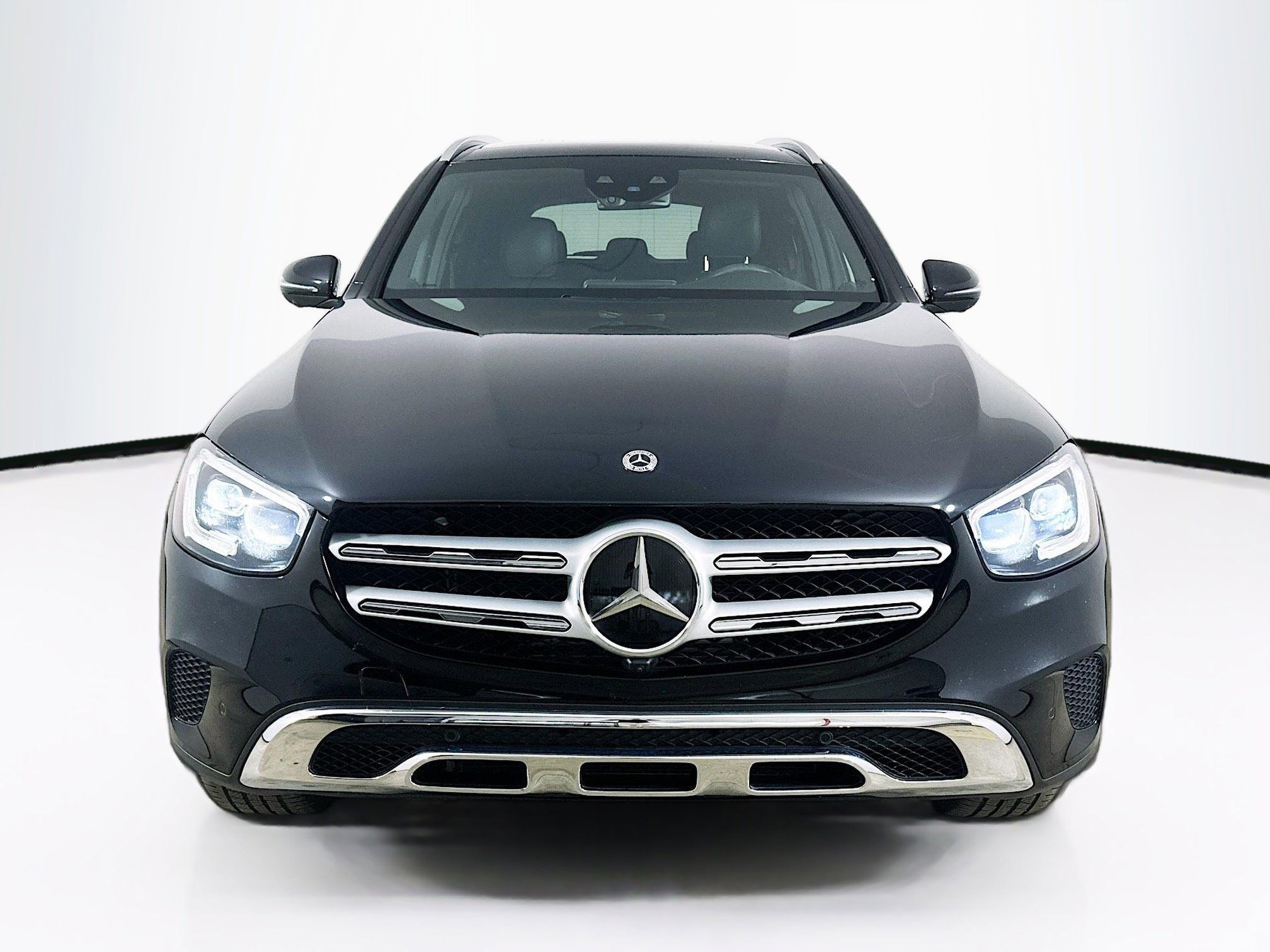 2022 Mercedes Benz GLC 300 4MATIC photo 2
