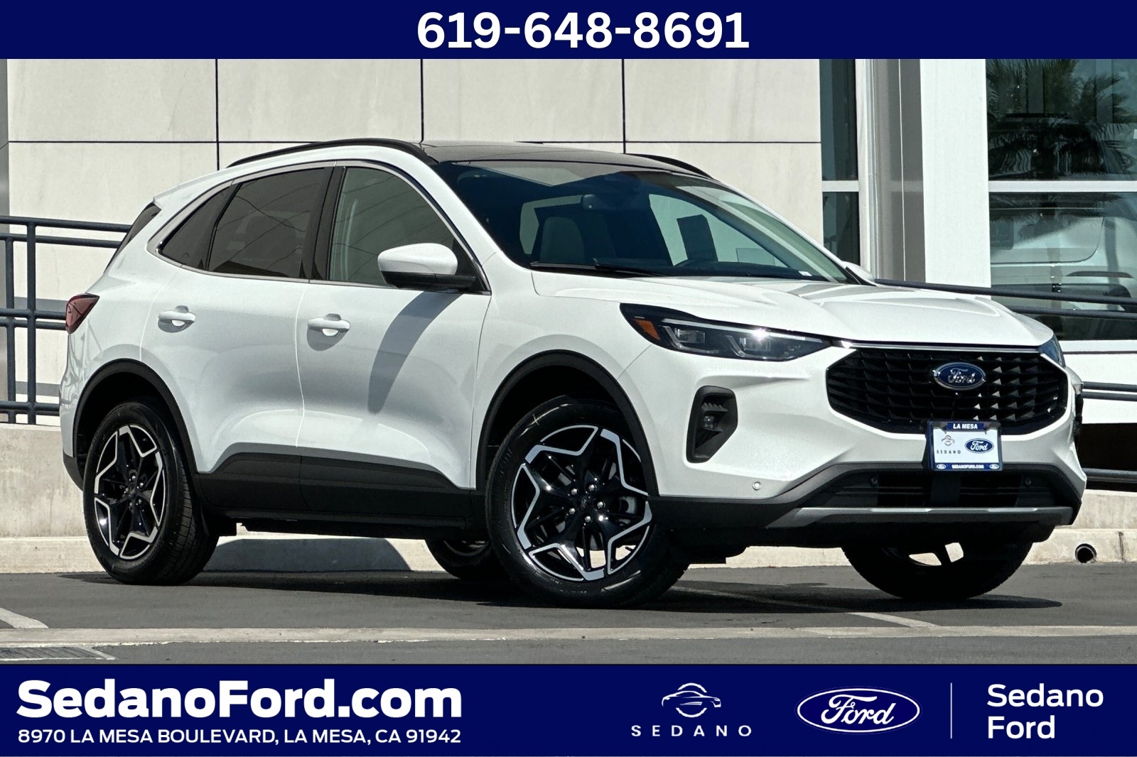 2025 Ford Escape Platinum's photo