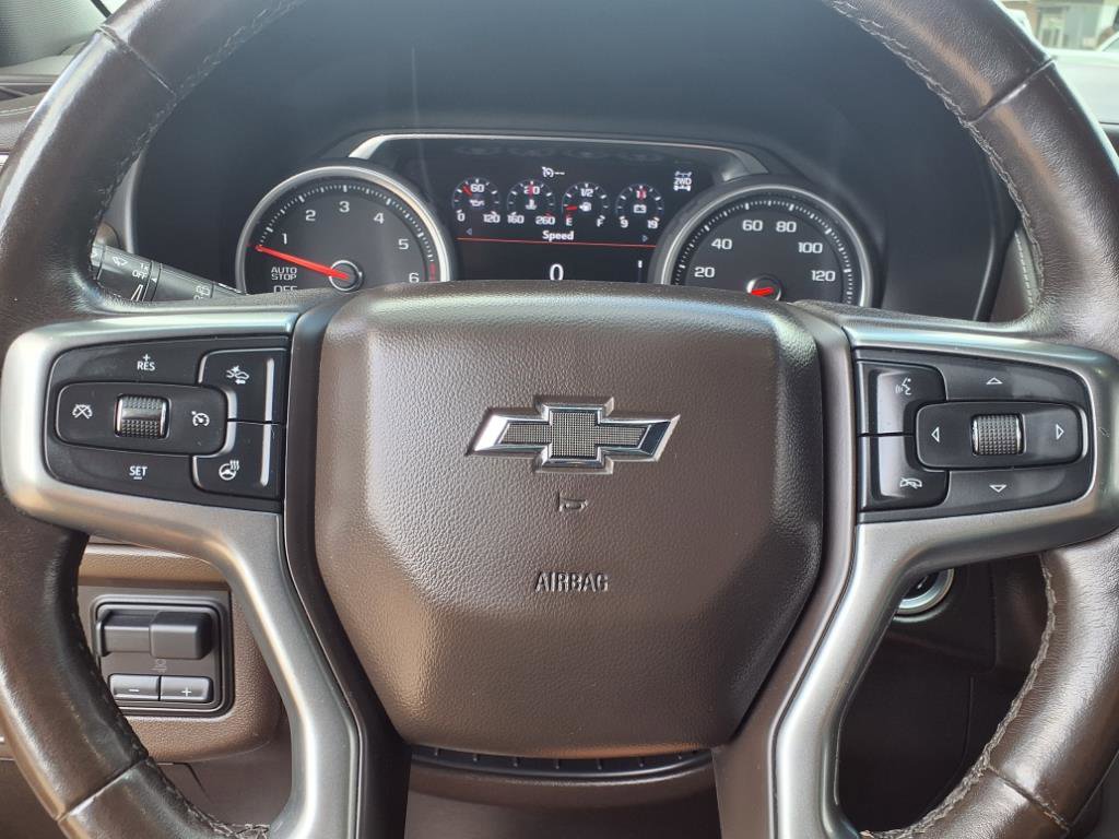 2021 Chevrolet Suburban Z71 photo 12