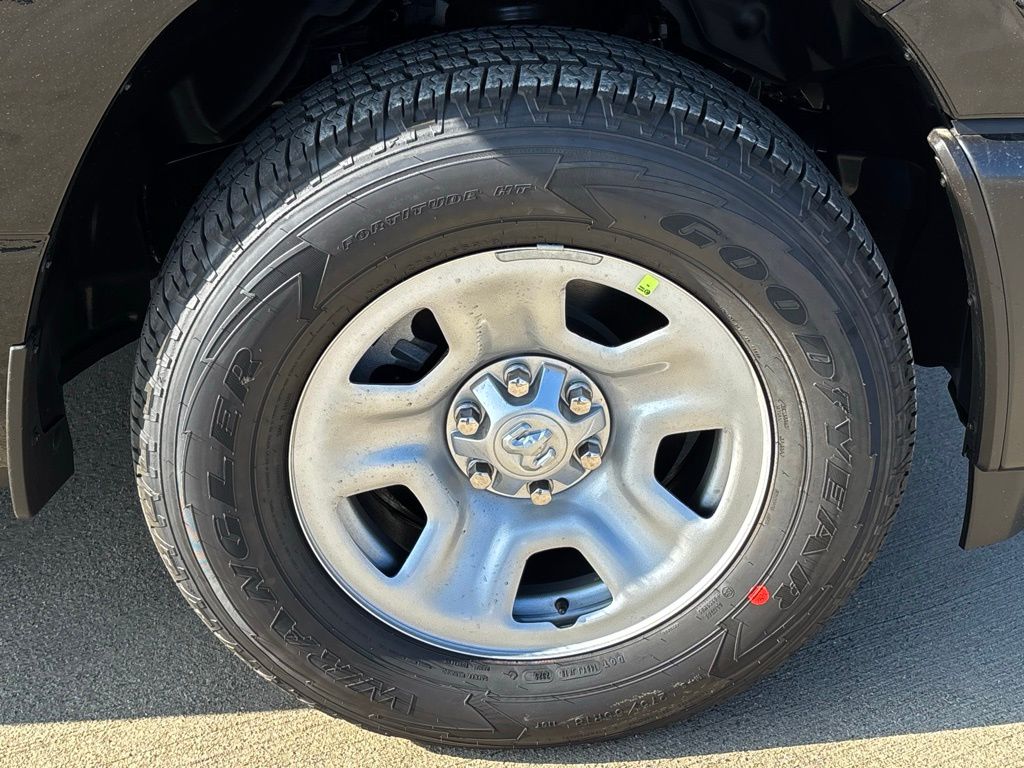 2026 Ram 1500 Tradesman photo 20