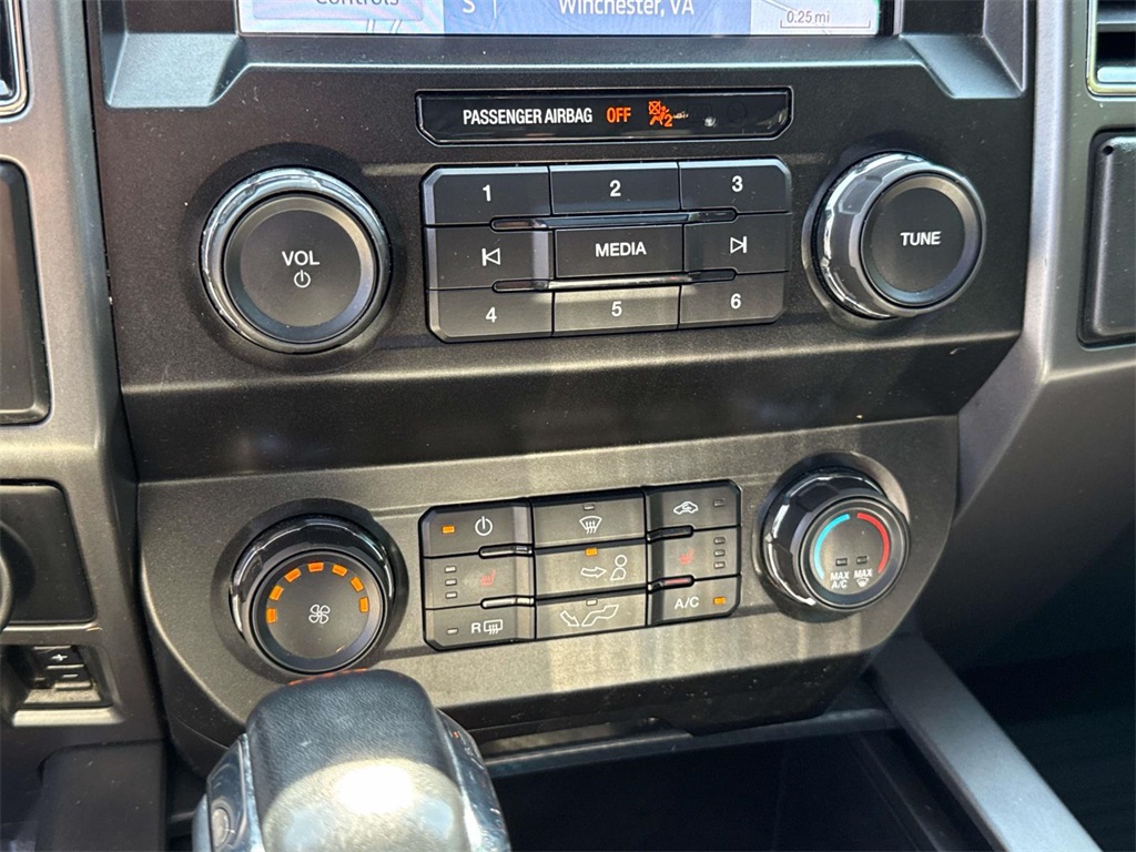 2020 Ford F-150 XLT photo 20