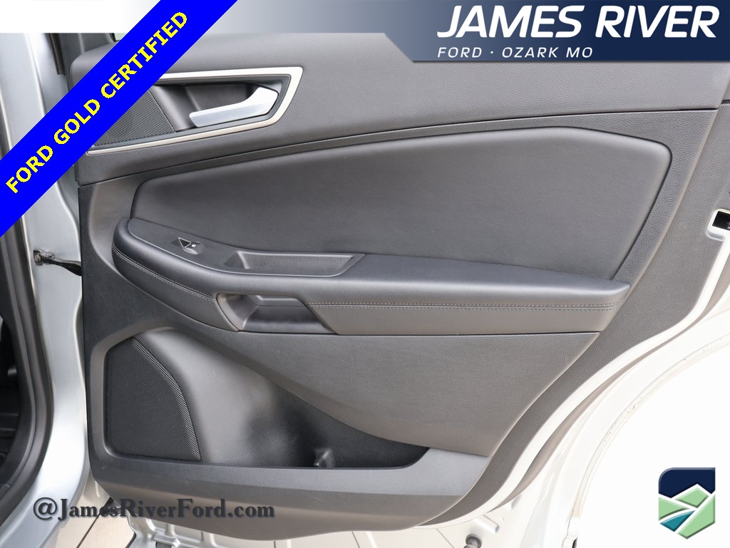 2024 Ford Edge SEL photo 11