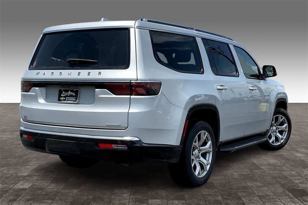 2022 Jeep Wagoneer Series II photo 12