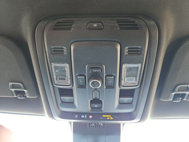 2025 Gmc Yukon AT4 Ultimate photo 49